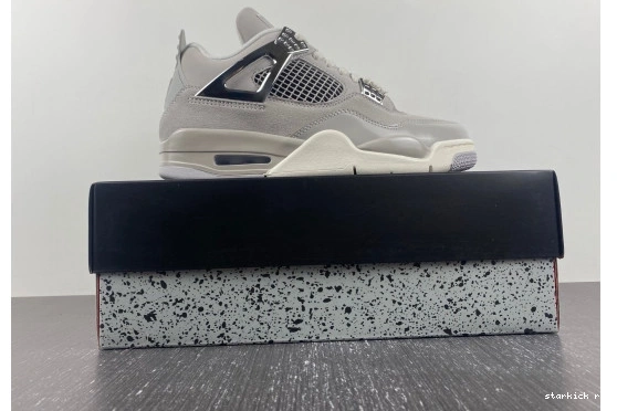 4 Frozen Moments Retro  AQ9129-001 AQ9129-001  Jordan 1208